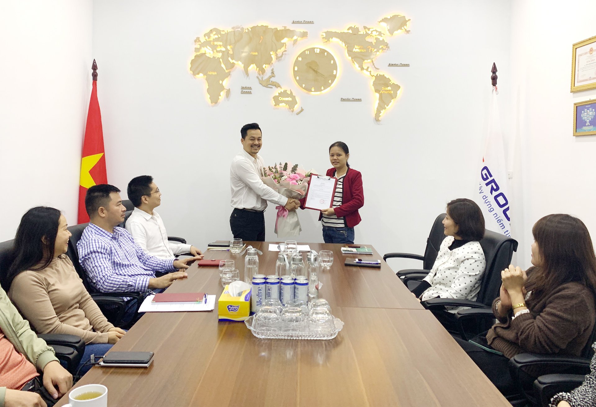 bổ nhiệm Bà Đỗ Thị Hà đảm nhiệm chức vụ Phó Giám đốc Khối Tài chính
